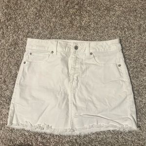 American Eagle White Skirt (Jean)